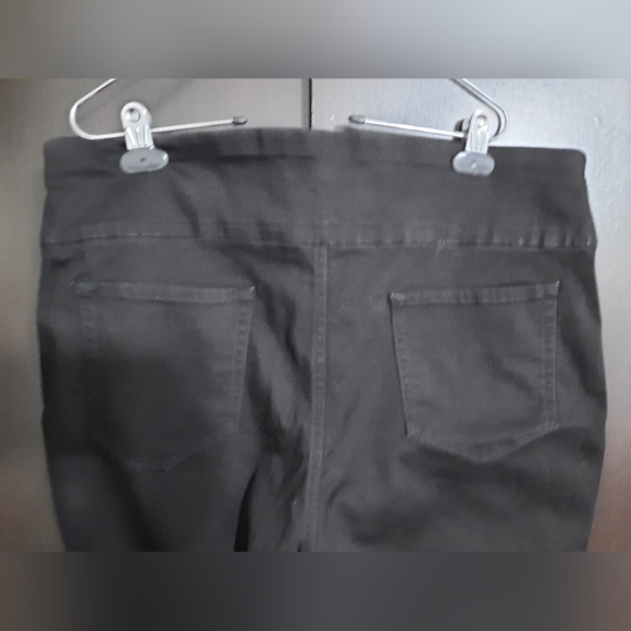 Lee Plus Slim Fit Skinny Jean - Picture 6 of 8